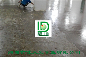 南宁市民中心50000平方平涂地下车库施工